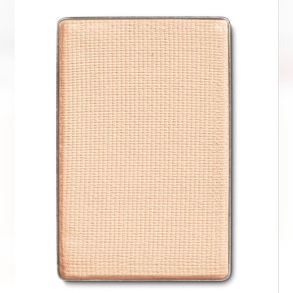 MARY KAY CHROMAFUSION EYE SHADOW, BISCOTTI - Picture 2 of 5